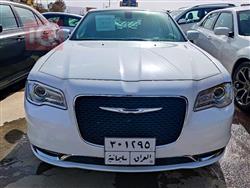 کرایسلەر 300